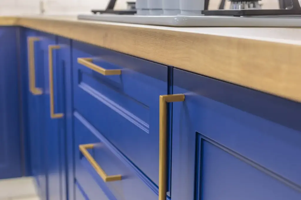 Kitchen Cabinet Handles, Design A Modern Farmhouse Kitchen